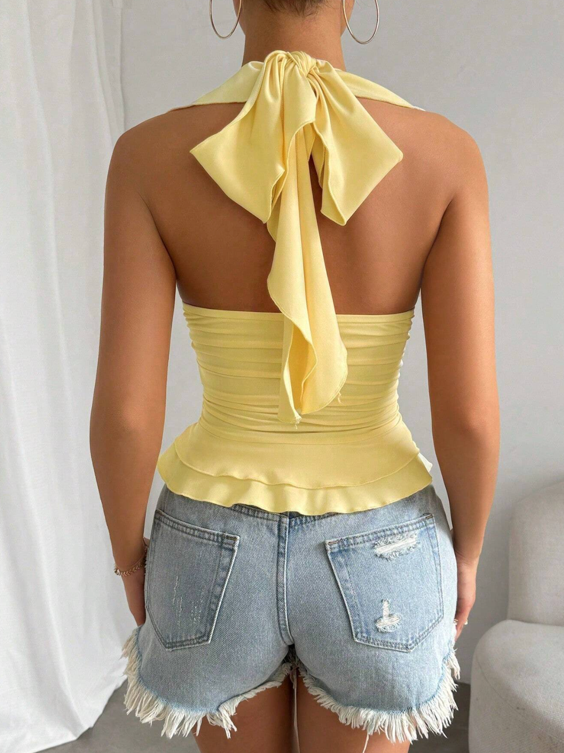 DEWI - RUFFLE HALTER NACK TANK TOP